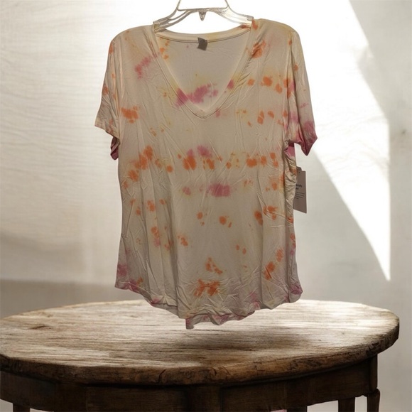 Old Navy Tops - Old Navy Women's Tie-Dye V-Neck Tee - Orange and Pink